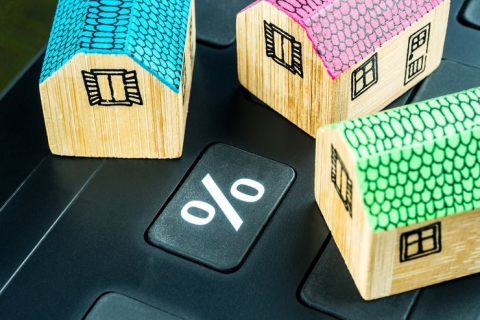 ЦБ рекомендовал банкам поддерживать обманутых дольщиков в ИЖС