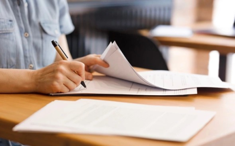 Чем опасна временная регистрация для собственника: 5 последствий