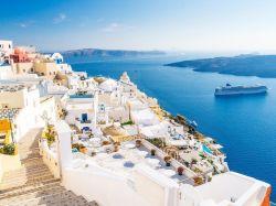 Количество заявок на «золотую визу» Греции увеличилось почти вчетверо