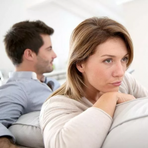 Три случая, когда супруг может претендовать даже на квартиру, подаренную его второй половине