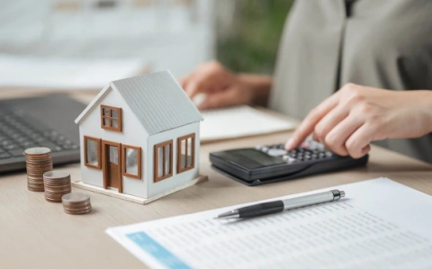 Только 8% россиян могут накопить на первый взнос по ипотеке за два года