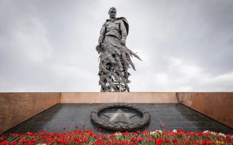 12 главных памятников Великой Отечественной