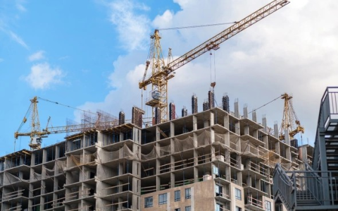 Суды и рост цен: к чему приведет отмена моратория на штрафы застройщикам