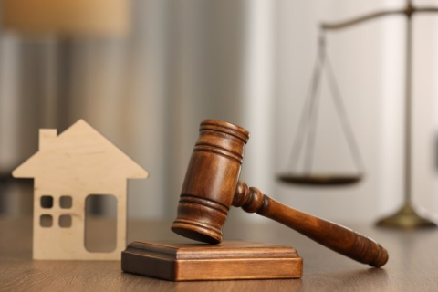 Одну квартиру продали двум покупателям. Спор рассмотрел Верховный суд