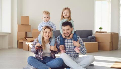 Эксперт предложил новый вариант изменения ставок по семейной ипотеке