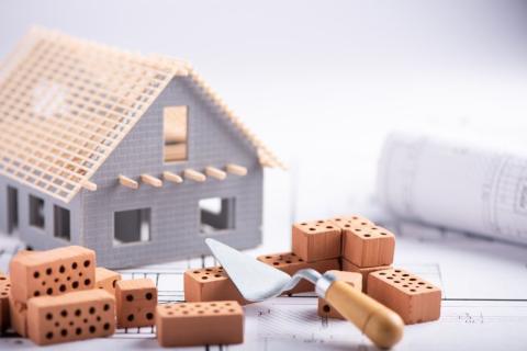 Назван средний срок строительства частных домов с экроу