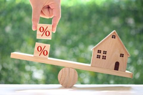 Глава ЦБ призвала не наращивать объёмы льготной ипотеки